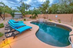 Sabino Velo Private Resort w Hot Tub & Heated Pool - Image 4