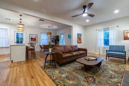 5th Avenue Bungalow by Velo - Image 3