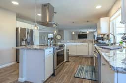 Catalina Velo -Modern home Catalina Mtn Views - Image 3