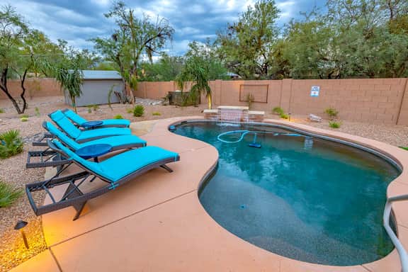 Sabino Velo Private Resort w Hot Tub & Heated Pool - Image 4