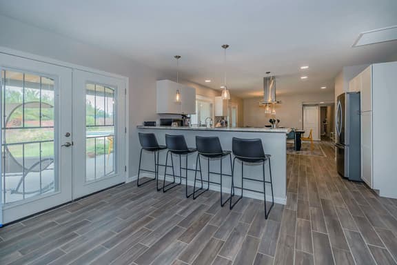 Catalina Velo -Modern home Catalina Mtn Views - Image 1